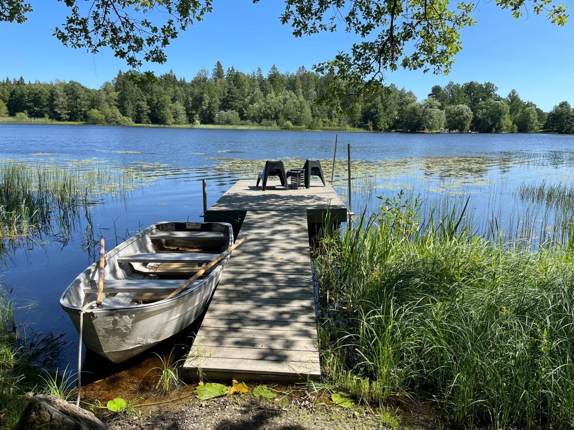 Humlegarden Lake Cottage, Хорн Экстерьер фото